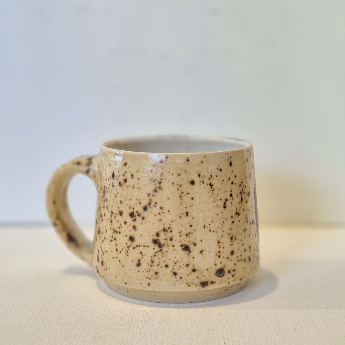 Magpie Mug B