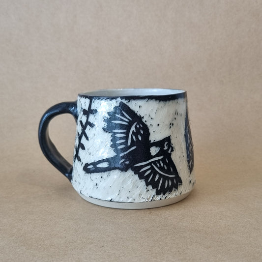 Black Cockatoo Mug A