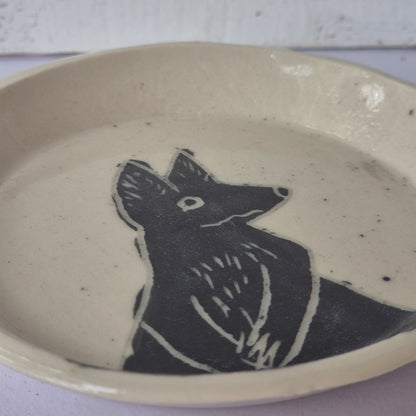 Wallaby Dish (C)
